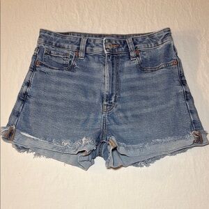 American Eagle Outfitters Women's Roll Cuff Distressed Mom Shorts Size 2 EUC